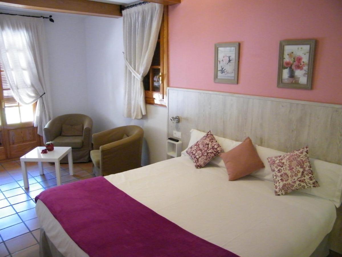 Hotel Lamoga Llavorsí Dış mekan fotoğraf
