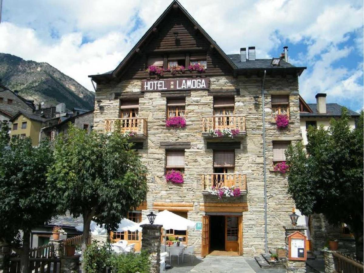 Hotel Lamoga Llavorsí Dış mekan fotoğraf