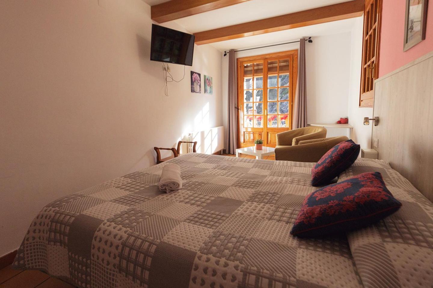 Hotel Lamoga Llavorsí Dış mekan fotoğraf